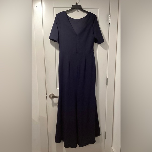 Betsy & Adam‎ Size 14 Ruffled-Front Gown - Picture 3 of 7